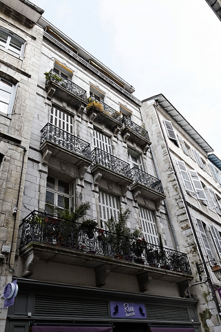 Bayonne-Avril 2012-031